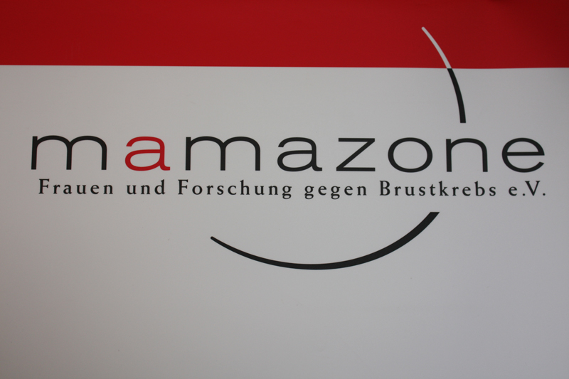 mamazone_logo.jpg
